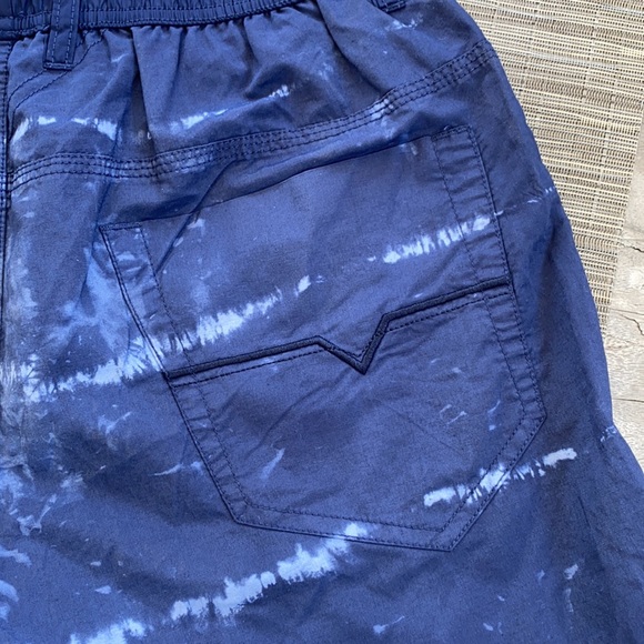 Diesel MENS Swim And Shorts - Picture 6 of 8
